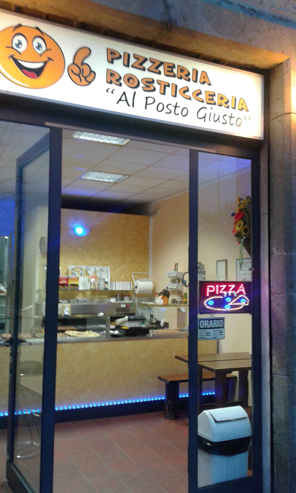 ingresso_locale1