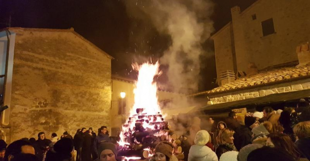fiaccole_santa_fiora