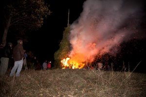 La focarazza, accensione dello stollo