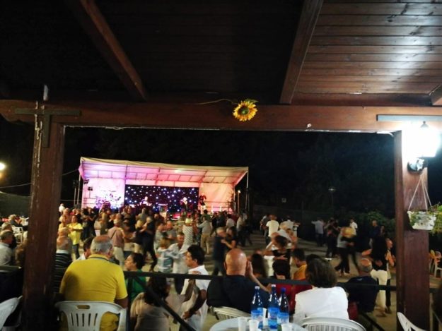 Un momento divertente della festa