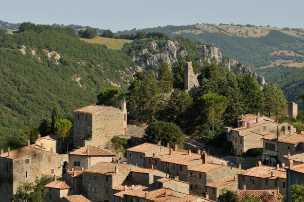 panoramica sul paese Rocchette di Fazio