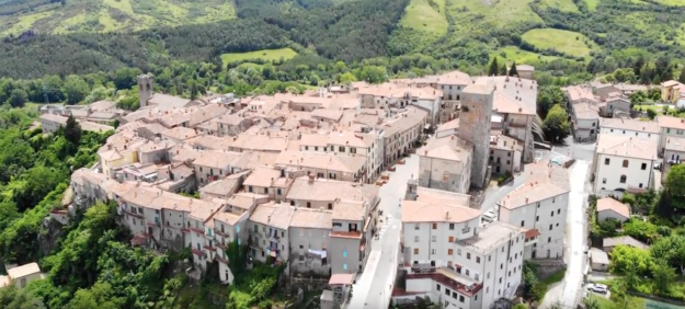 il borgo di Santa Fiora dall'Alto