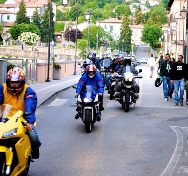 Motoraduno a Santa FIora, motociclisti