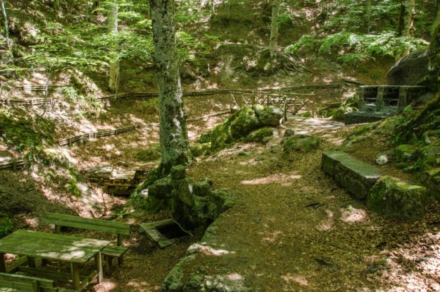 Un luogo dove fare il braciere in montagna