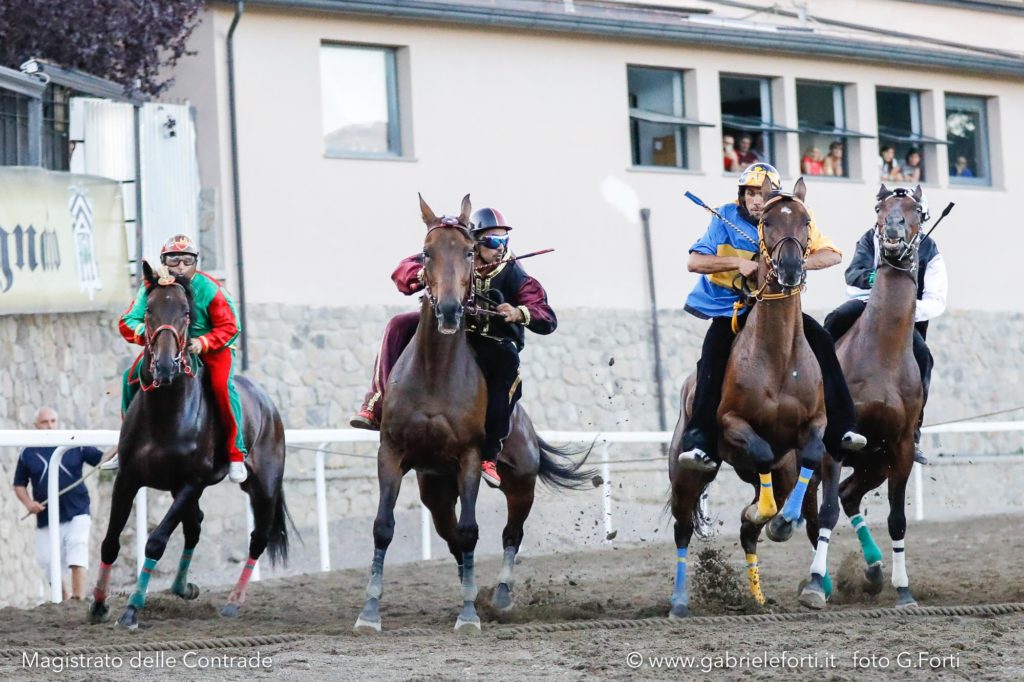 Palio_Piancastagnaio Mossa