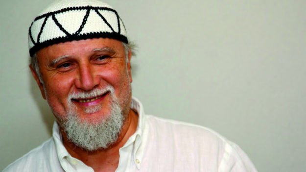 Moni Ovadia, poeta e uomo di cultura