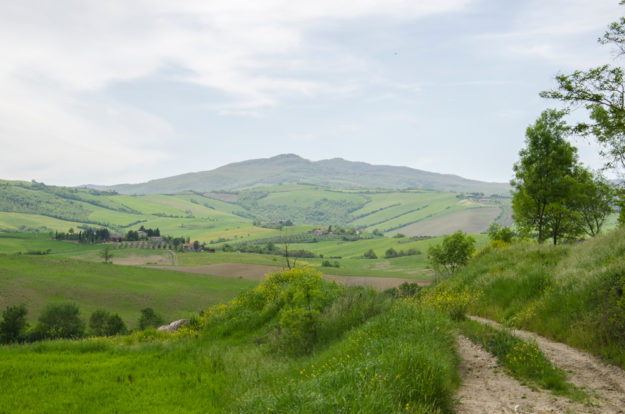 Un panorama del monte Penna