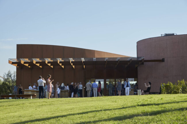 06-APF-Forum-Fondazione-Bertarelli-esterno_by-Carlo-Bonazza-rid